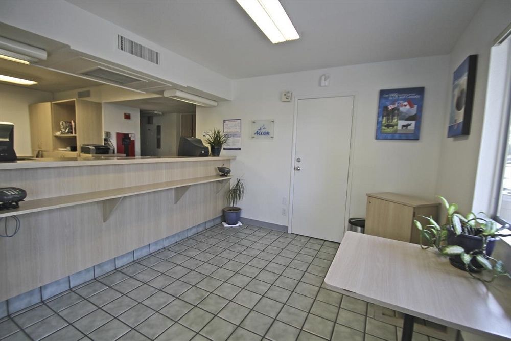 Motel 6-Porterville, Ca Bagian luar foto