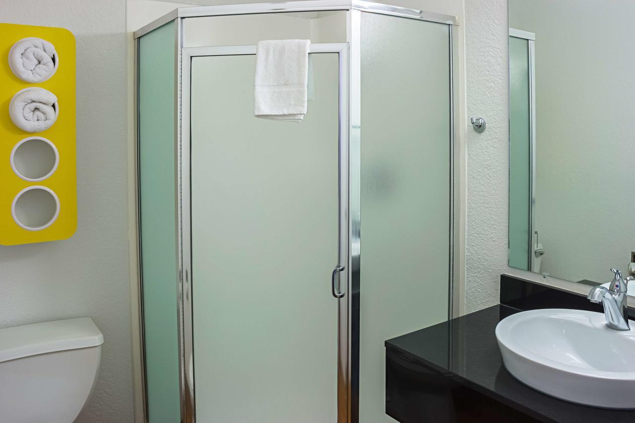 Motel 6-Porterville, Ca Bagian luar foto