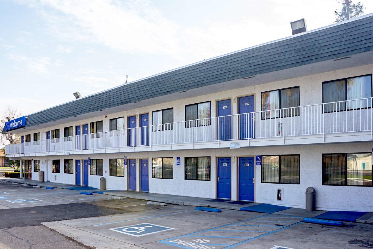 Motel 6-Porterville, Ca Bagian luar foto
